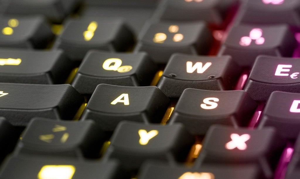 SteelSeries Apex M800 Mechanical Gaming Keyboard Review Review