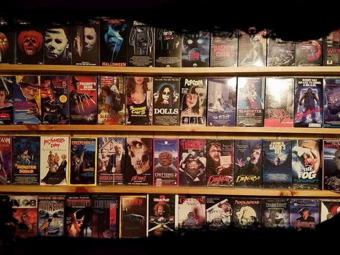 InSearchofDarkness review2