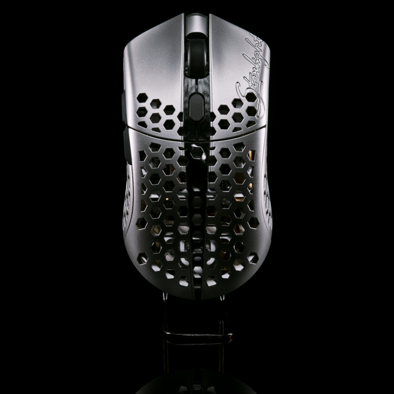 TenZ mouse Finalmouse2