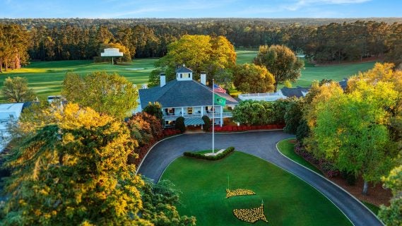 EASPORTSPGATOUR review featured